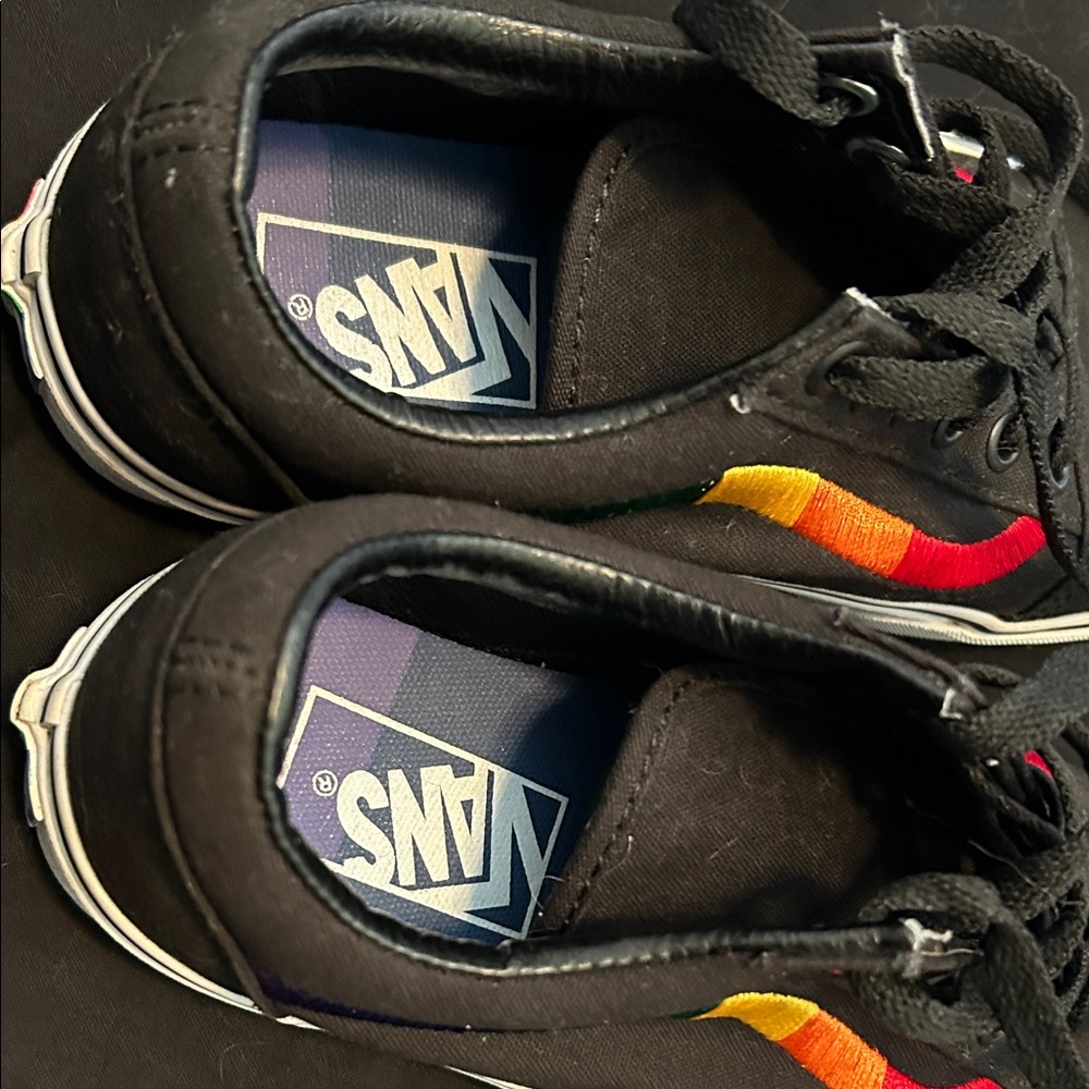 Vans vintage rainbow sneakers. - Picture 2 of 10